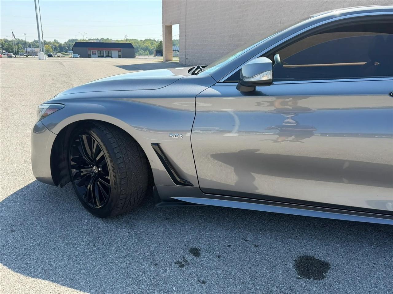 Infiniti Q60 3.0t LUXE RWD 2020