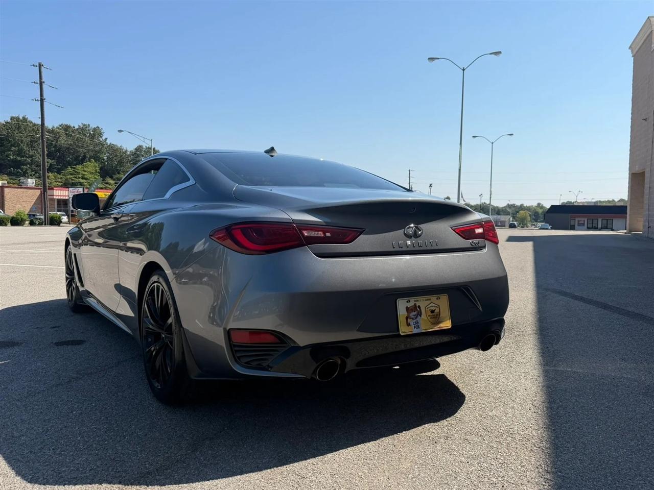 Infiniti Q60 3.0t LUXE RWD 2020