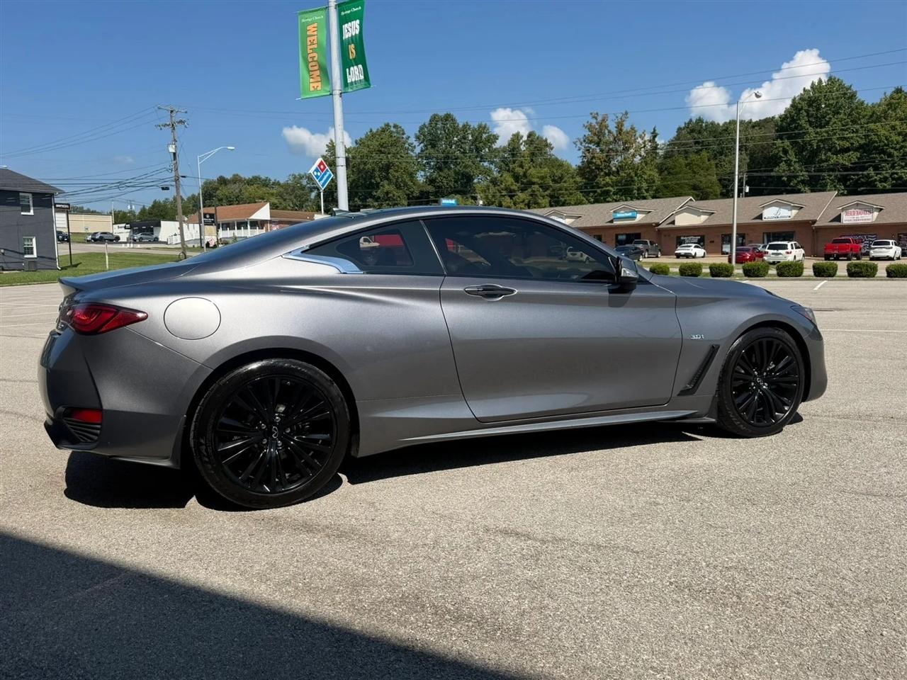 Infiniti Q60 3.0t LUXE RWD 2020