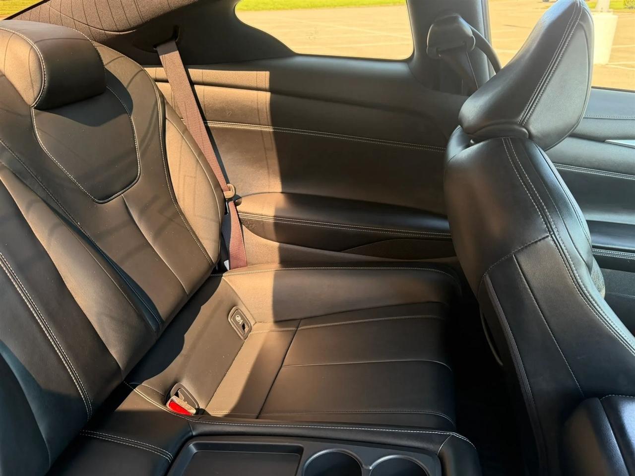 Infiniti Q60 3.0t LUXE RWD 2020
