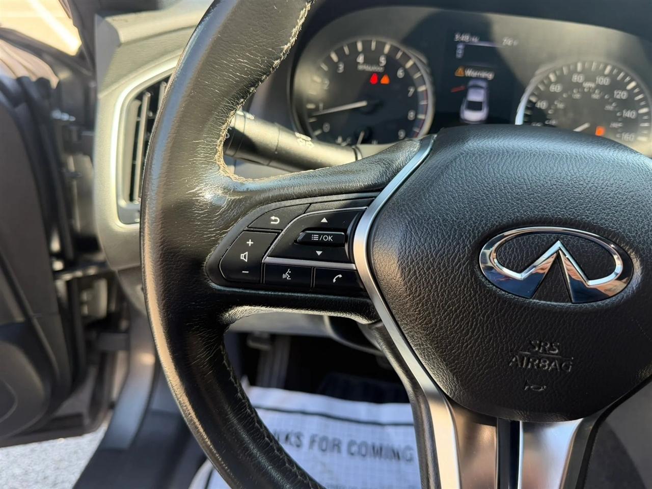 Infiniti Q60 3.0t LUXE RWD 2020
