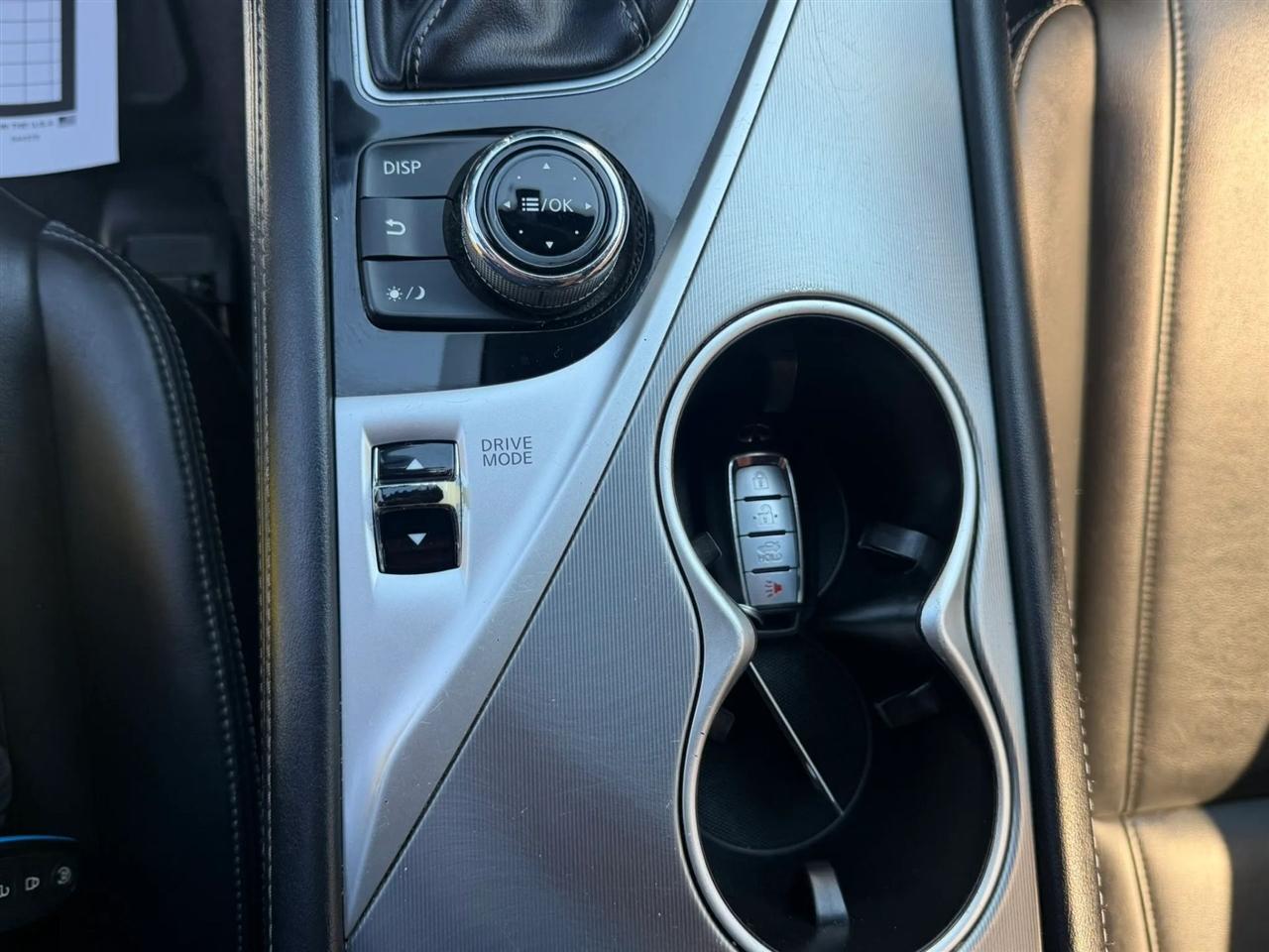 Infiniti Q60 3.0t LUXE RWD 2020