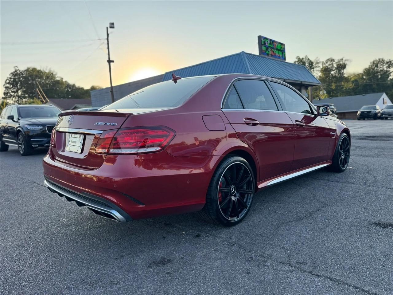 Mercedes-Benz E-Class 4dr Sdn E 63 AMG S-Model 4MATIC 2014