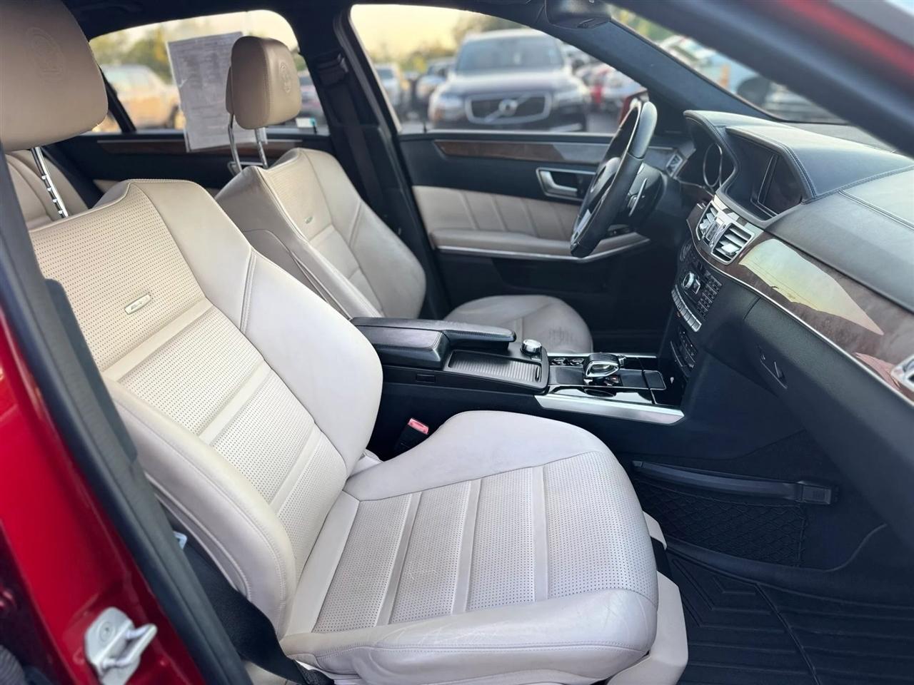 Mercedes-Benz E-Class 4dr Sdn E 63 AMG S-Model 4MATIC 2014