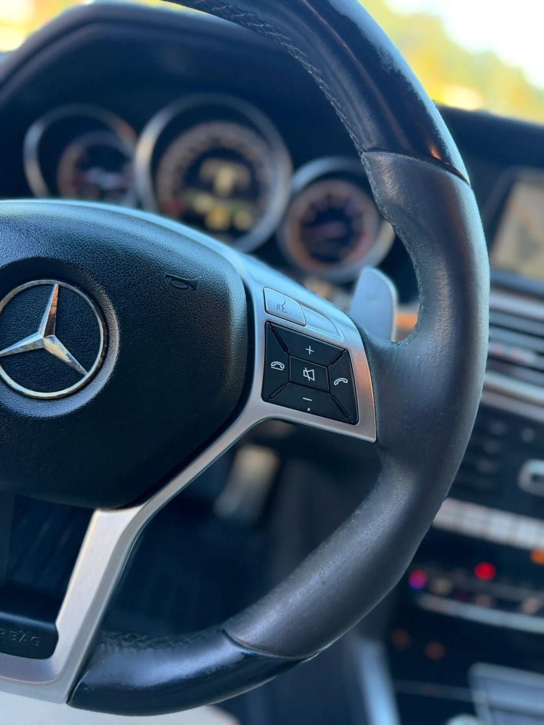 Mercedes-Benz E-Class 4dr Sdn E 63 AMG S-Model 4MATIC 2014