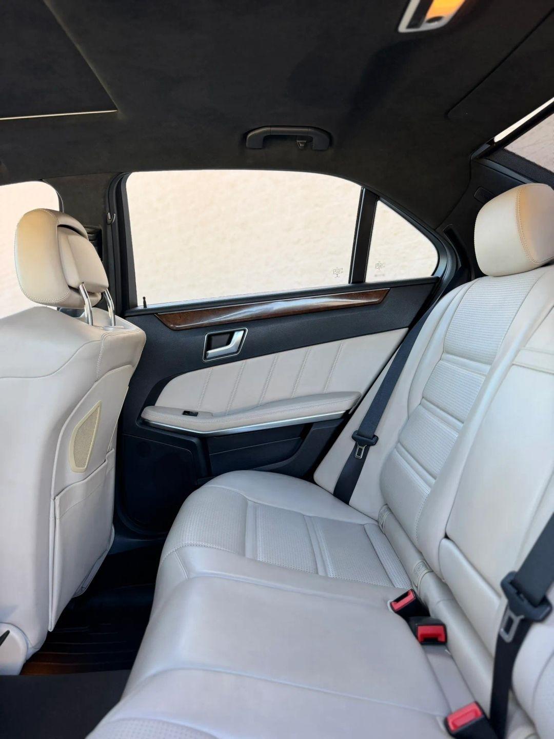 Mercedes-Benz E-Class 4dr Sdn E 63 AMG S-Model 4MATIC 2014