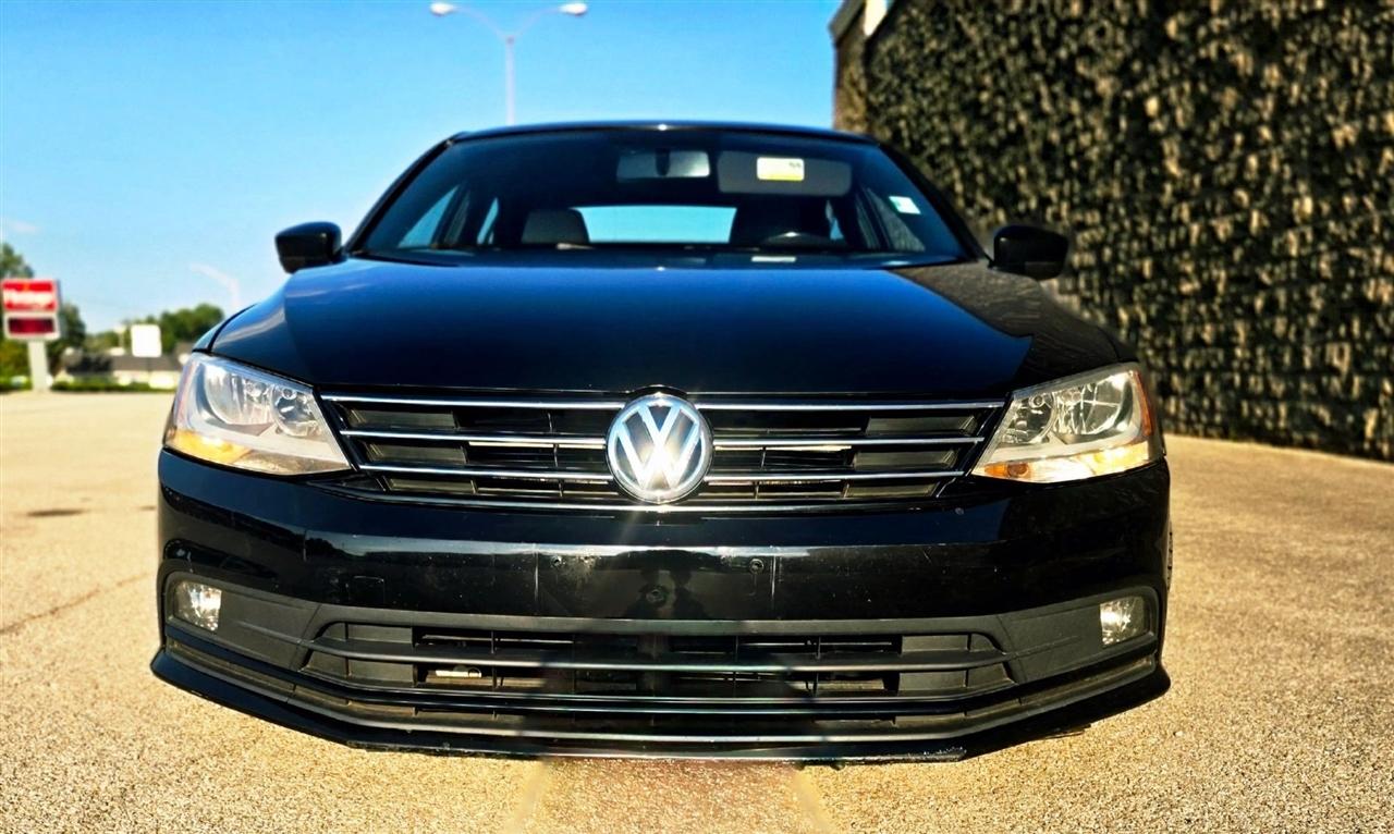 Volkswagen Jetta Sedan 4dr Auto 1.8T Sport PZEV 2016