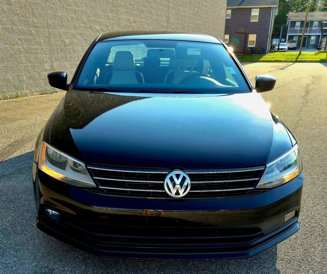 Volkswagen Jetta Sedan 4dr Auto 1.8T Sport PZEV 2016