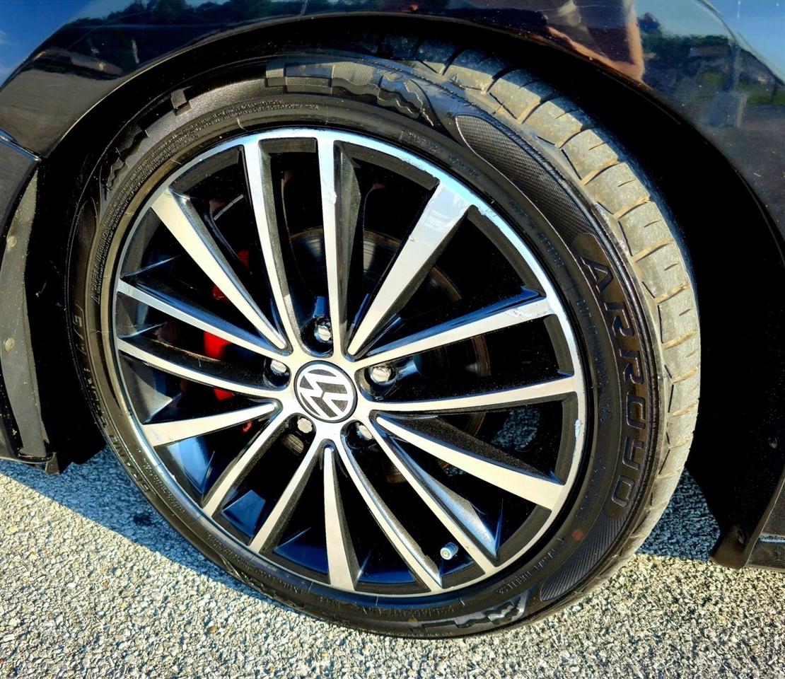 Volkswagen Jetta Sedan 4dr Auto 1.8T Sport PZEV 2016
