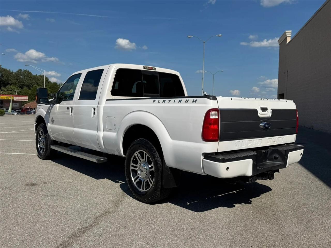 Ford Super Duty F-250 SRW 4WD Crew Cab 172" Platinum 2016