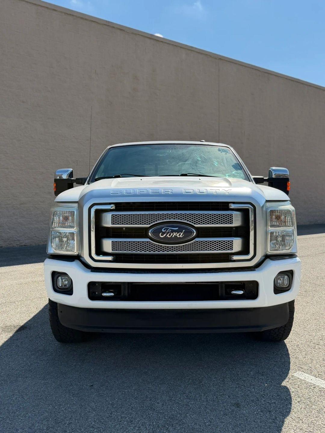 Ford Super Duty F-250 SRW 4WD Crew Cab 172" Platinum 2016