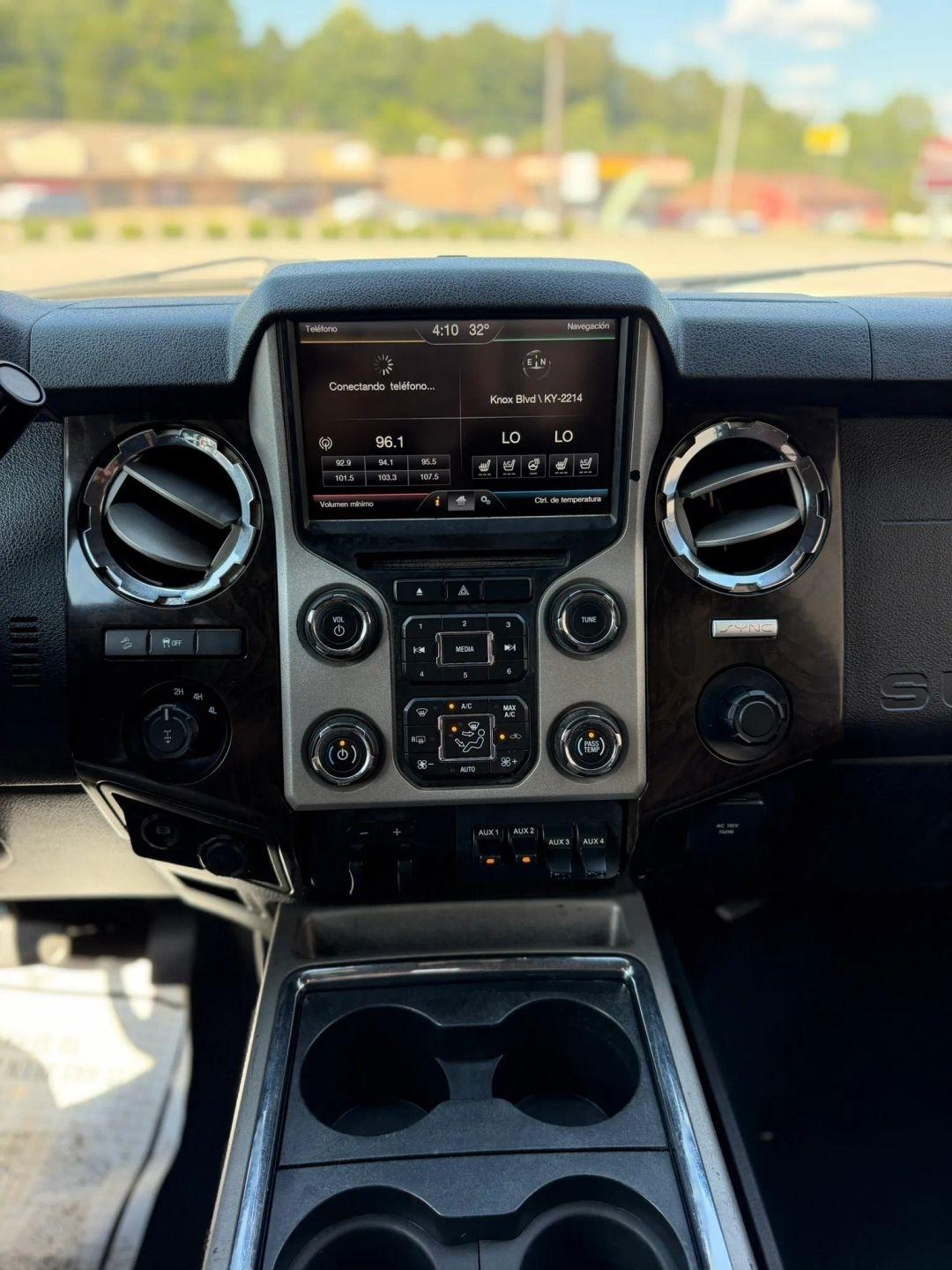 Ford Super Duty F-250 SRW 4WD Crew Cab 172" Platinum 2016