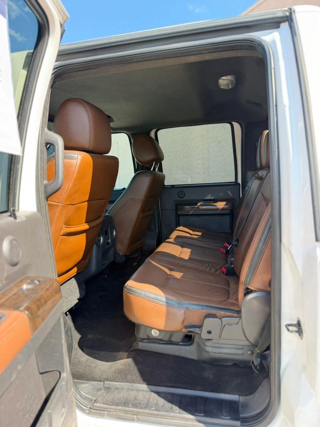 Ford Super Duty F-250 SRW 4WD Crew Cab 172" Platinum 2016