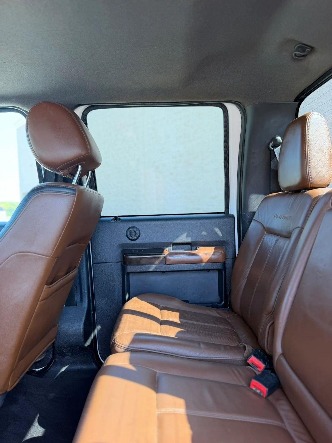 Ford Super Duty F-250 SRW 4WD Crew Cab 172" Platinum 2016