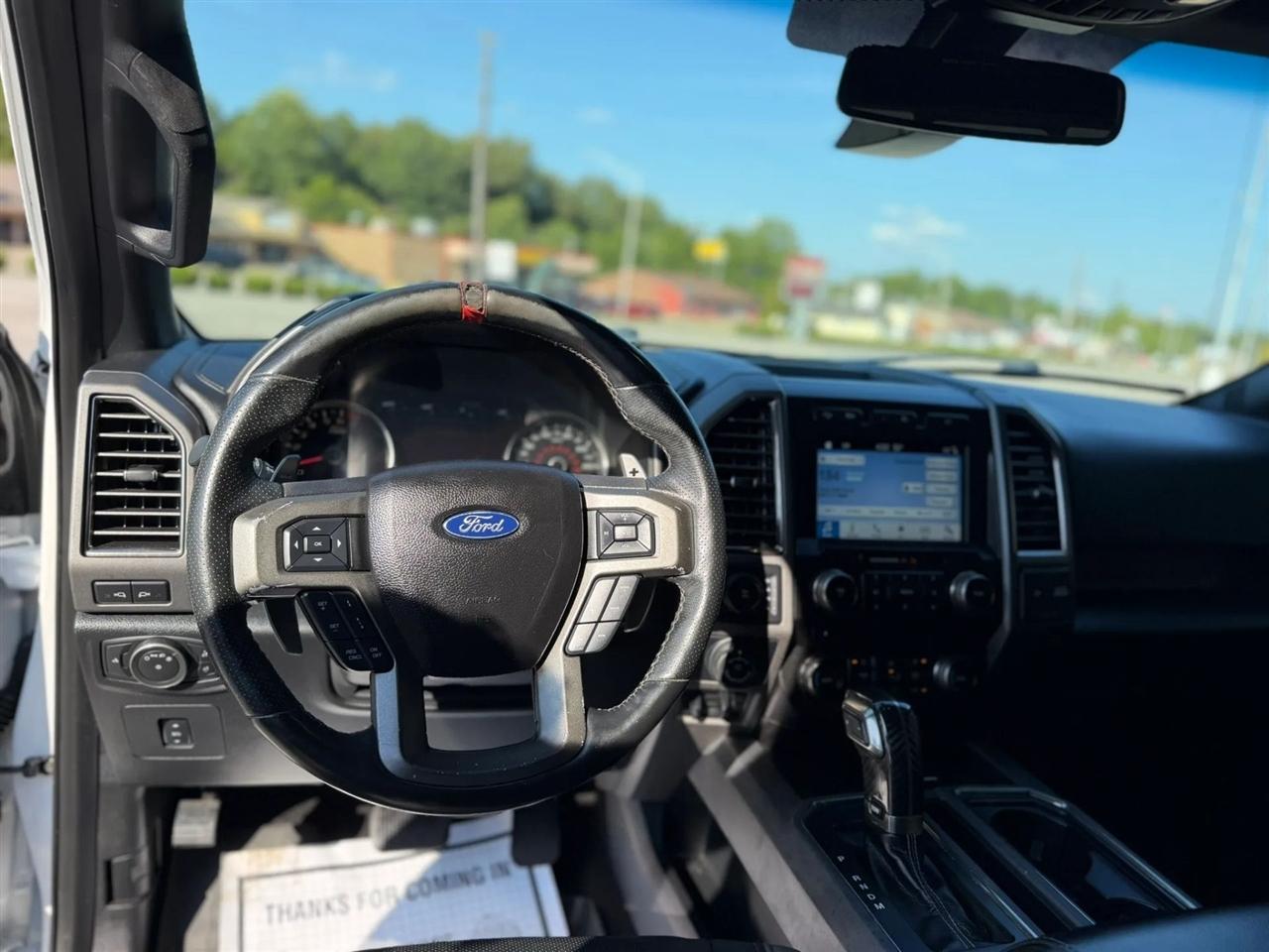 Ford F-150 Raptor 4WD SuperCrew 5.5' Box 2017