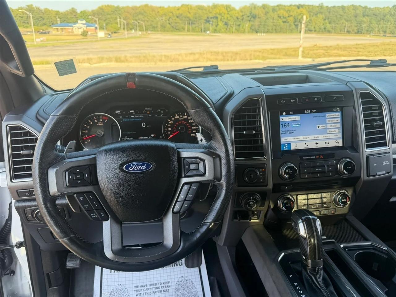 Ford F-150 Raptor 4WD SuperCrew 5.5' Box 2017