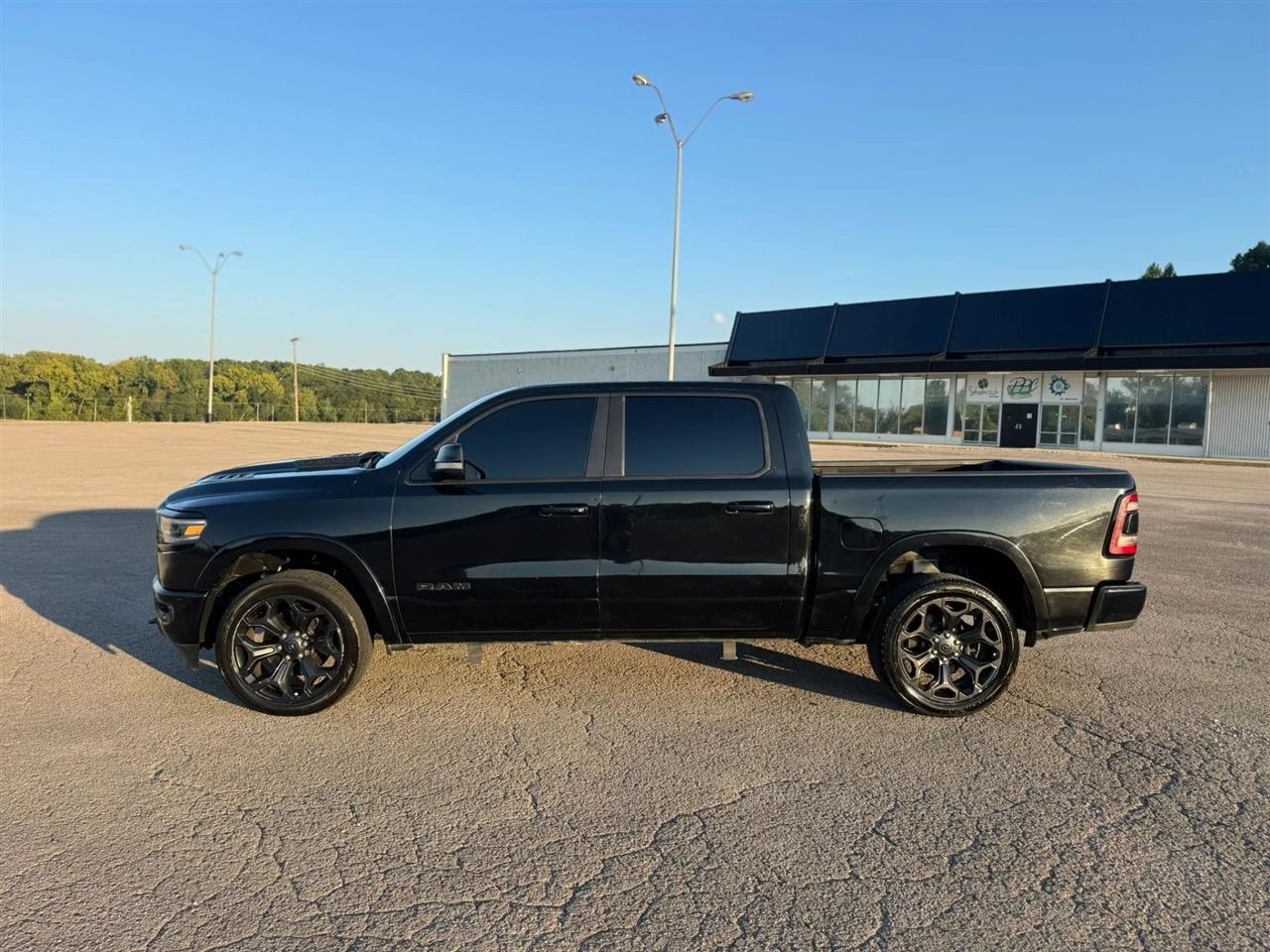 RAM 1500 Limited 4x2 Crew Cab 5'7" Box 2020