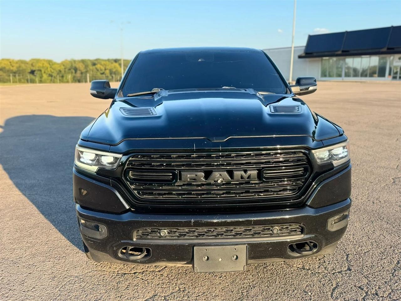 RAM 1500 Limited 4x2 Crew Cab 5'7" Box 2020