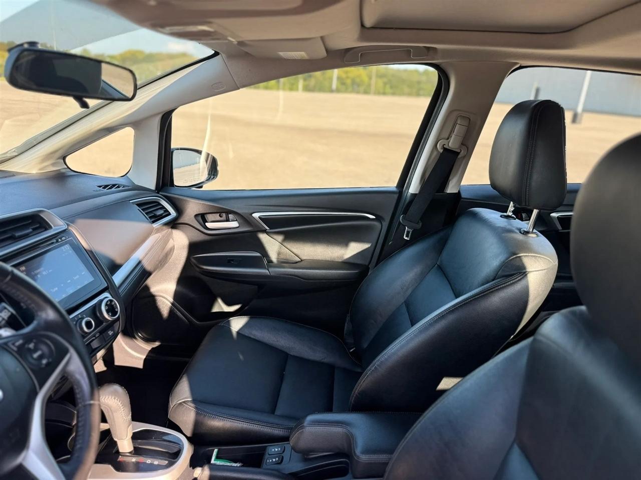 Honda Fit 5dr HB CVT EX-L 2016