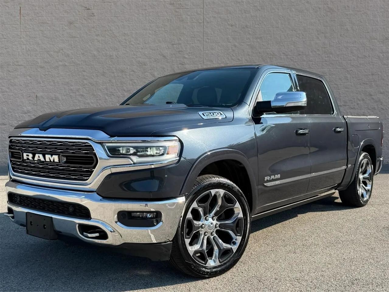 RAM 1500 Limited 4x4 Crew Cab 5'7" Box 2019