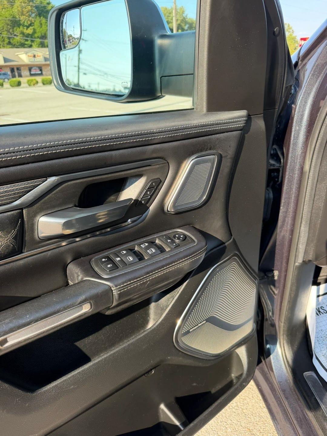RAM 1500 Limited 4x4 Crew Cab 5'7" Box 2019