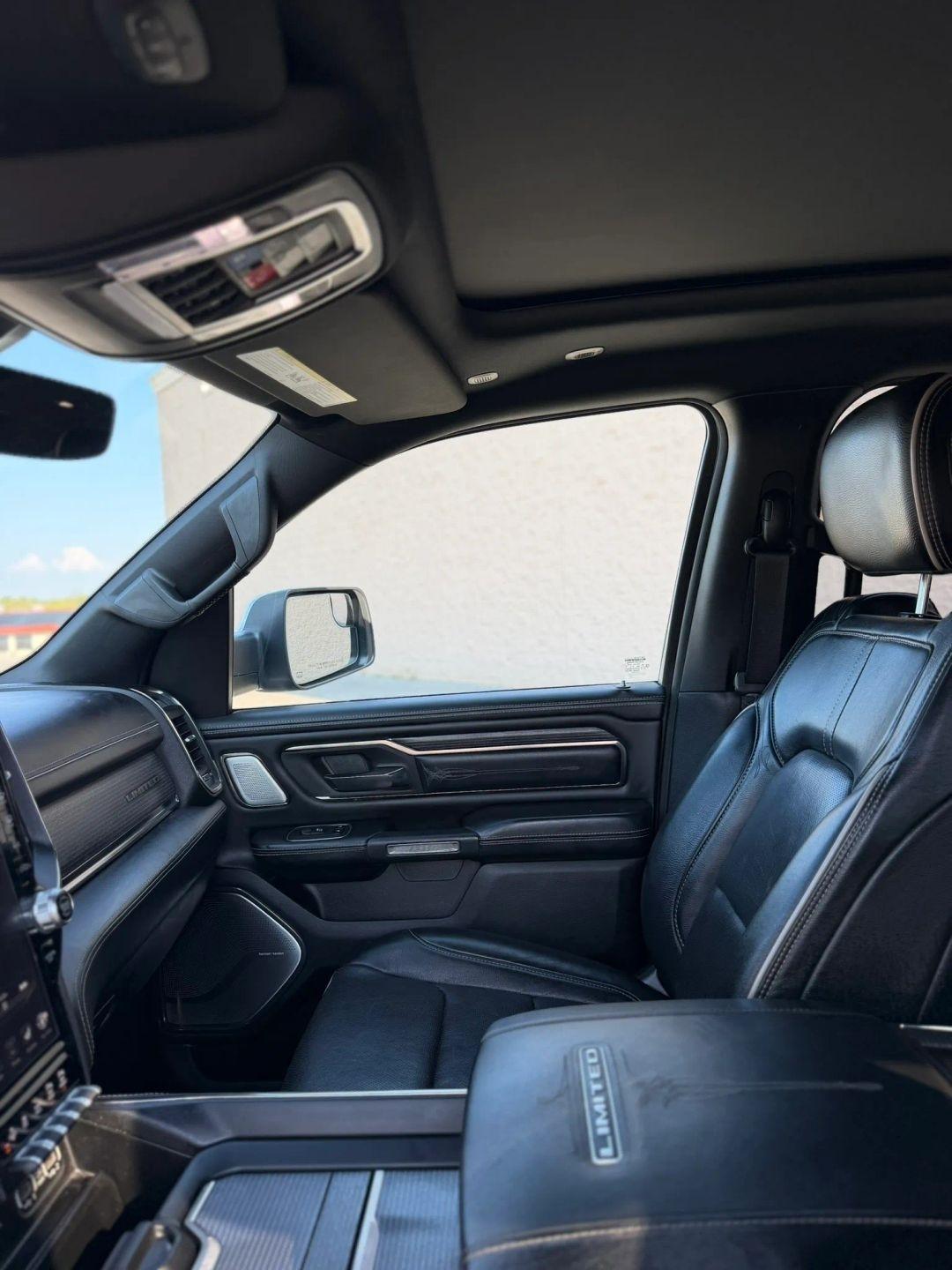 RAM 1500 Limited 4x4 Crew Cab 5'7" Box 2019
