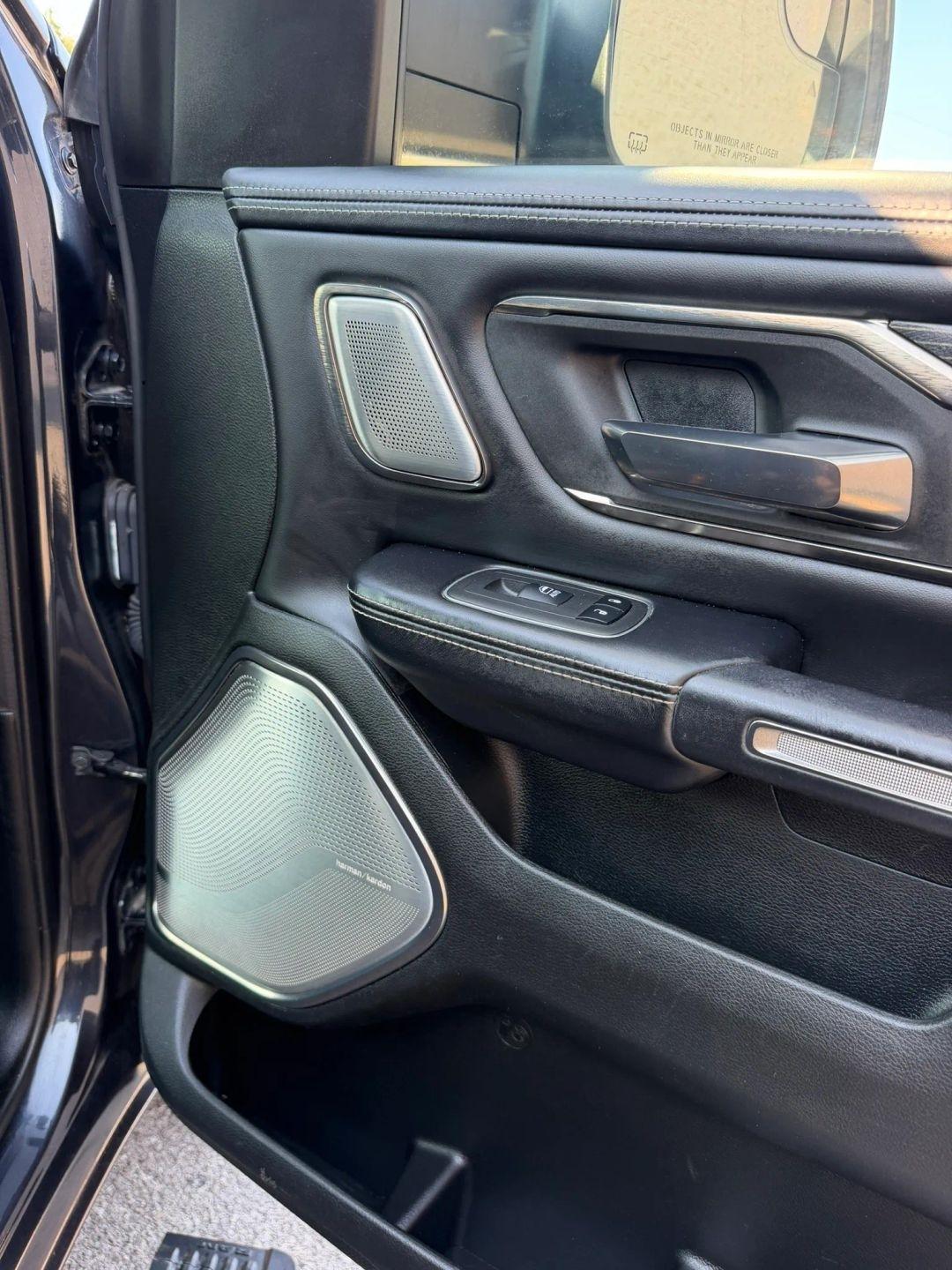 RAM 1500 Limited 4x4 Crew Cab 5'7" Box 2019