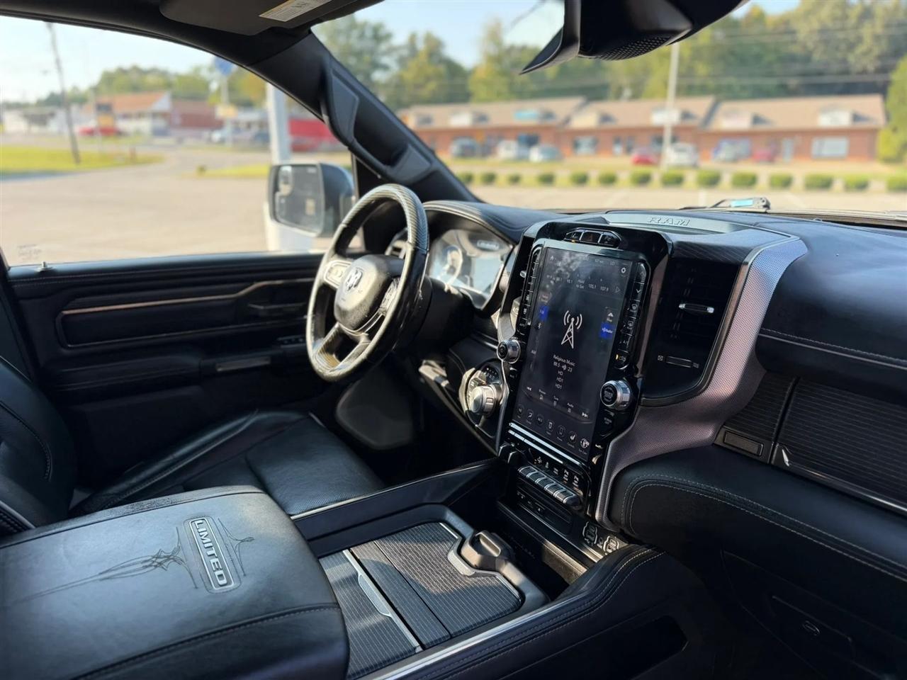RAM 1500 Limited 4x4 Crew Cab 5'7" Box 2019