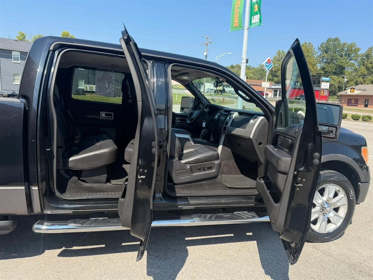 Ford F-150 4WD SuperCrew 145" Platinum 2009