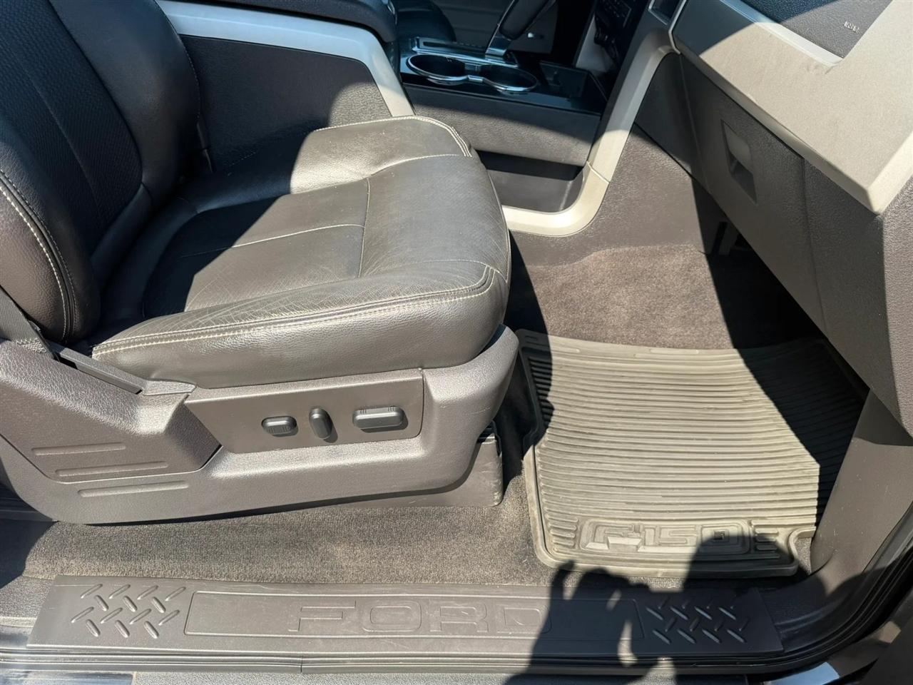 Ford F-150 4WD SuperCrew 145" Platinum 2009