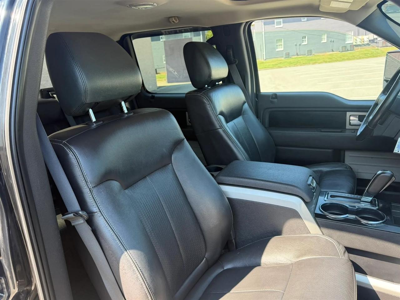 Ford F-150 4WD SuperCrew 145" Platinum 2009