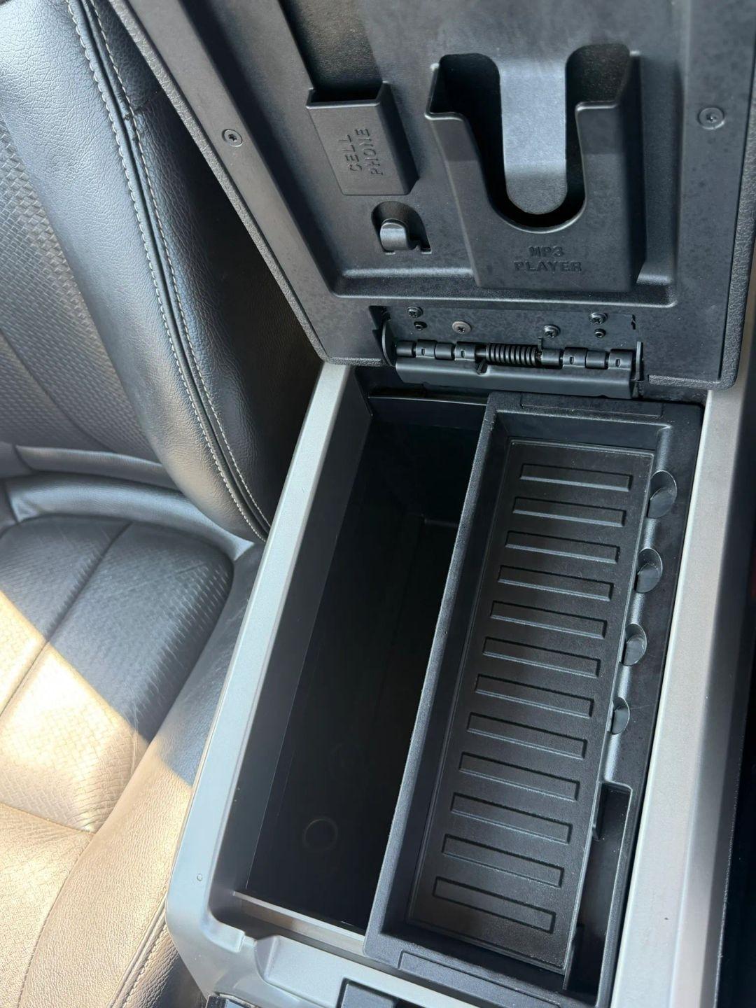 Ford F-150 4WD SuperCrew 145" Platinum 2009