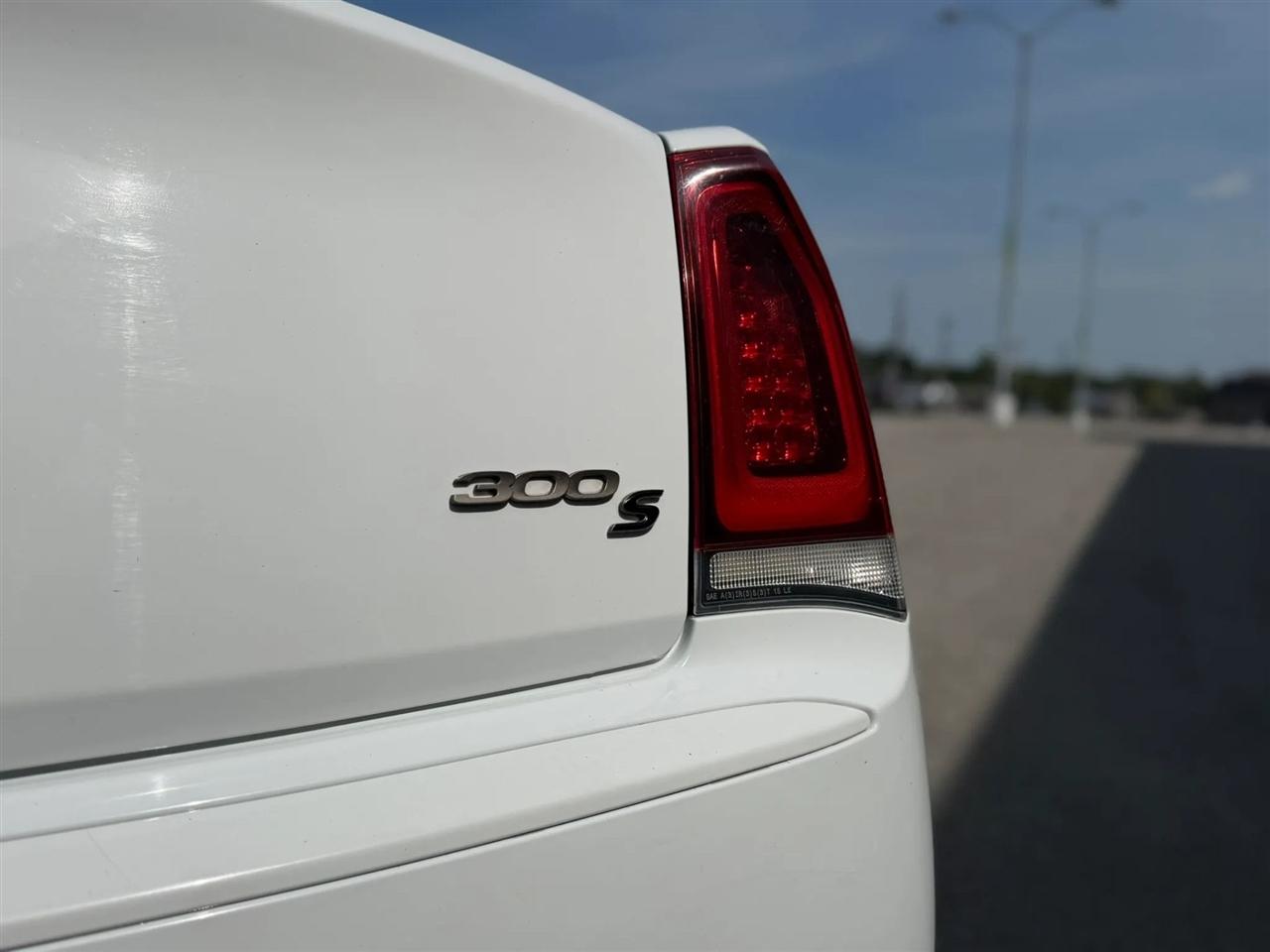 Photo 8