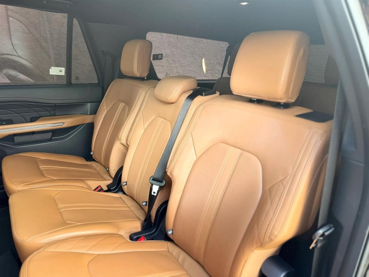 Ford Expedition Max Platinum 4x4 2022
