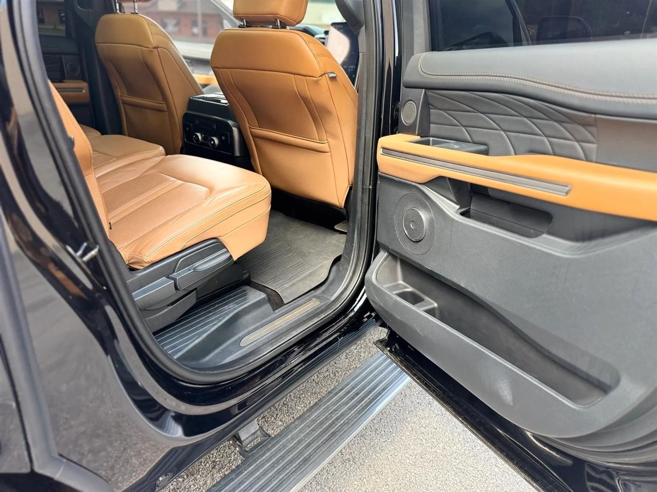 Ford Expedition Max Platinum 4x4 2022