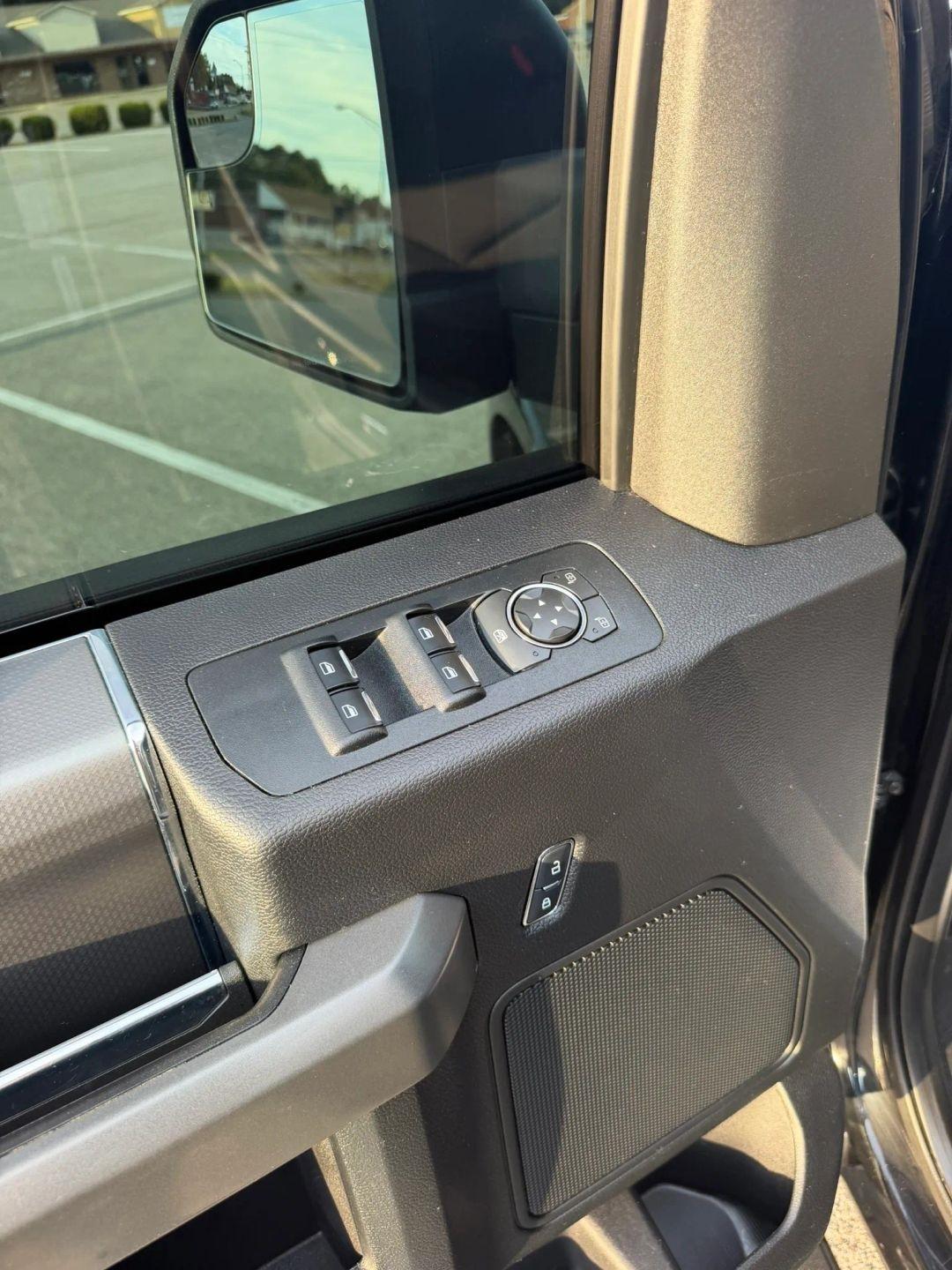 Ford F-150 4WD SuperCrew 145" King Ranch 2016