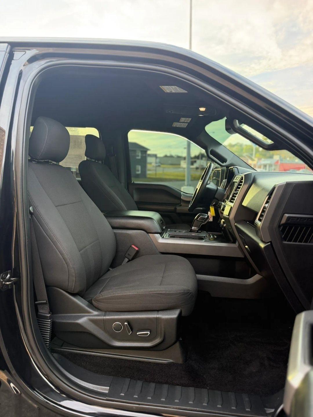 Ford F-150 4WD SuperCrew 145" King Ranch 2016
