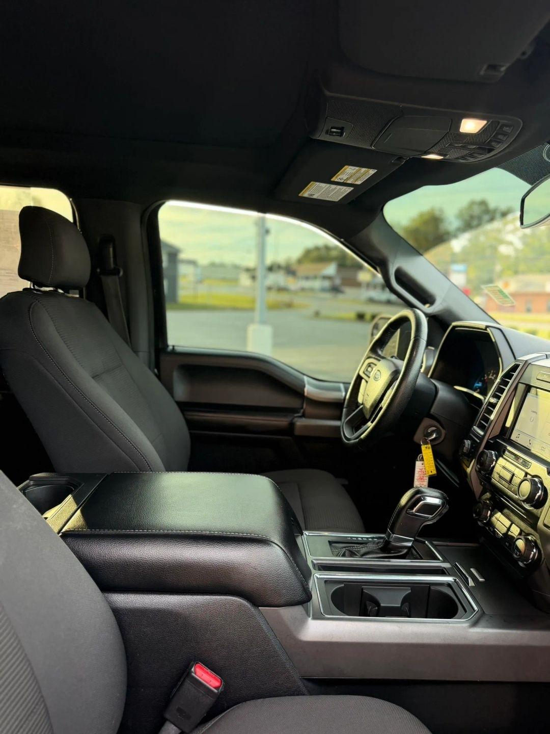 Ford F-150 4WD SuperCrew 145" King Ranch 2016