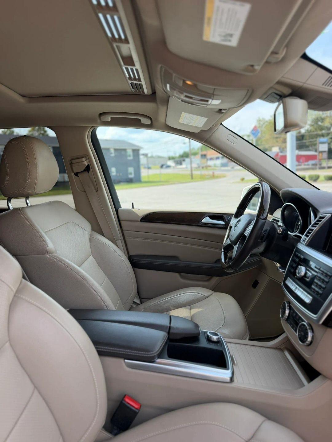 Mercedes-Benz M-Class RWD 4dr ML 350 2014