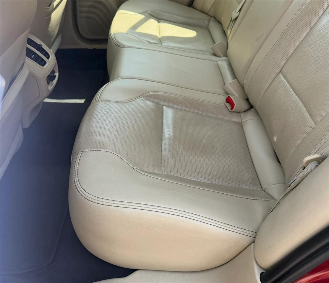 Ford Taurus Limited FWD 2019
