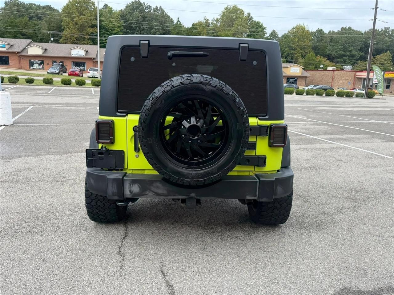 Jeep Wrangler Unlimited 4WD 4dr Sport 2016