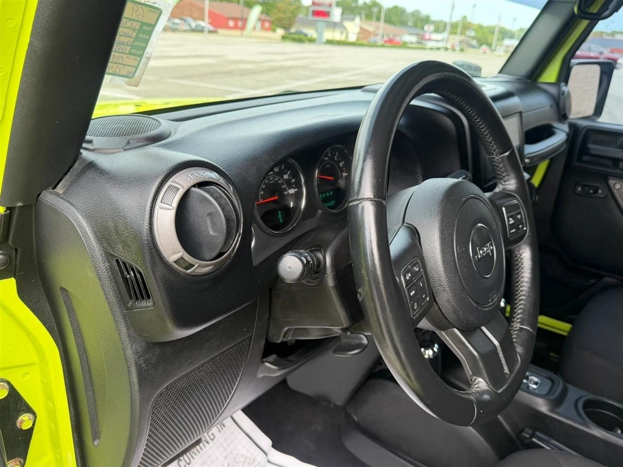 Jeep Wrangler Unlimited 4WD 4dr Sport 2016