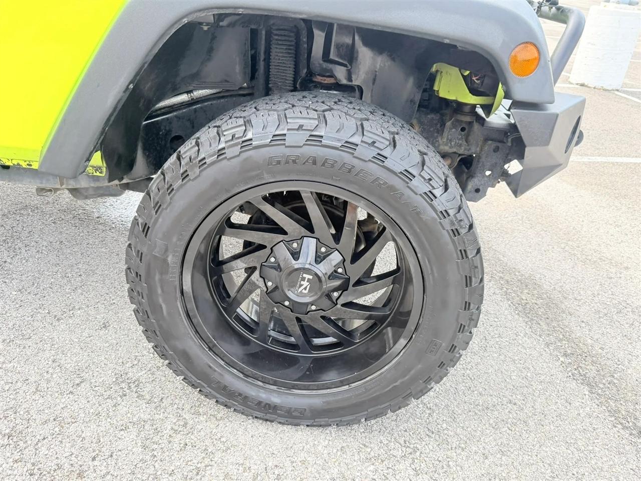 Jeep Wrangler Unlimited 4WD 4dr Sport 2016