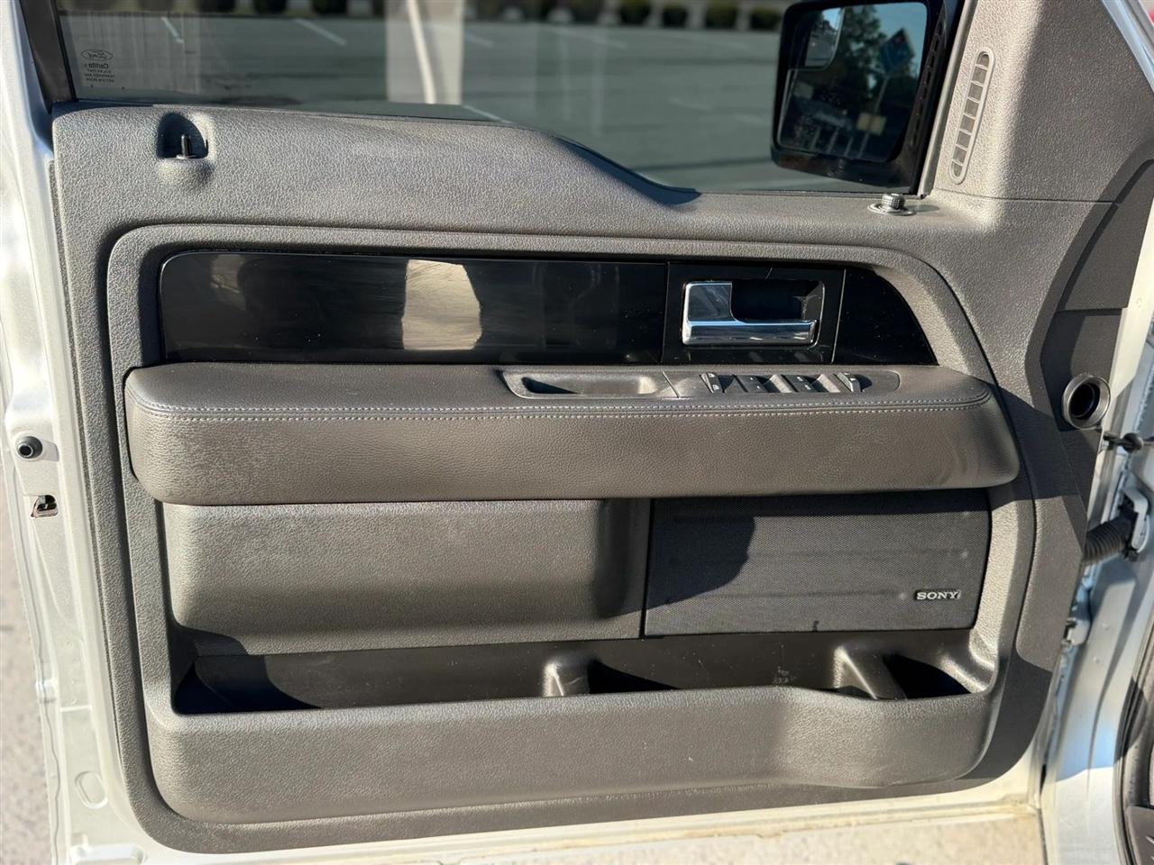 Ford F-150 4WD SuperCrew 145" King Ranch 2014