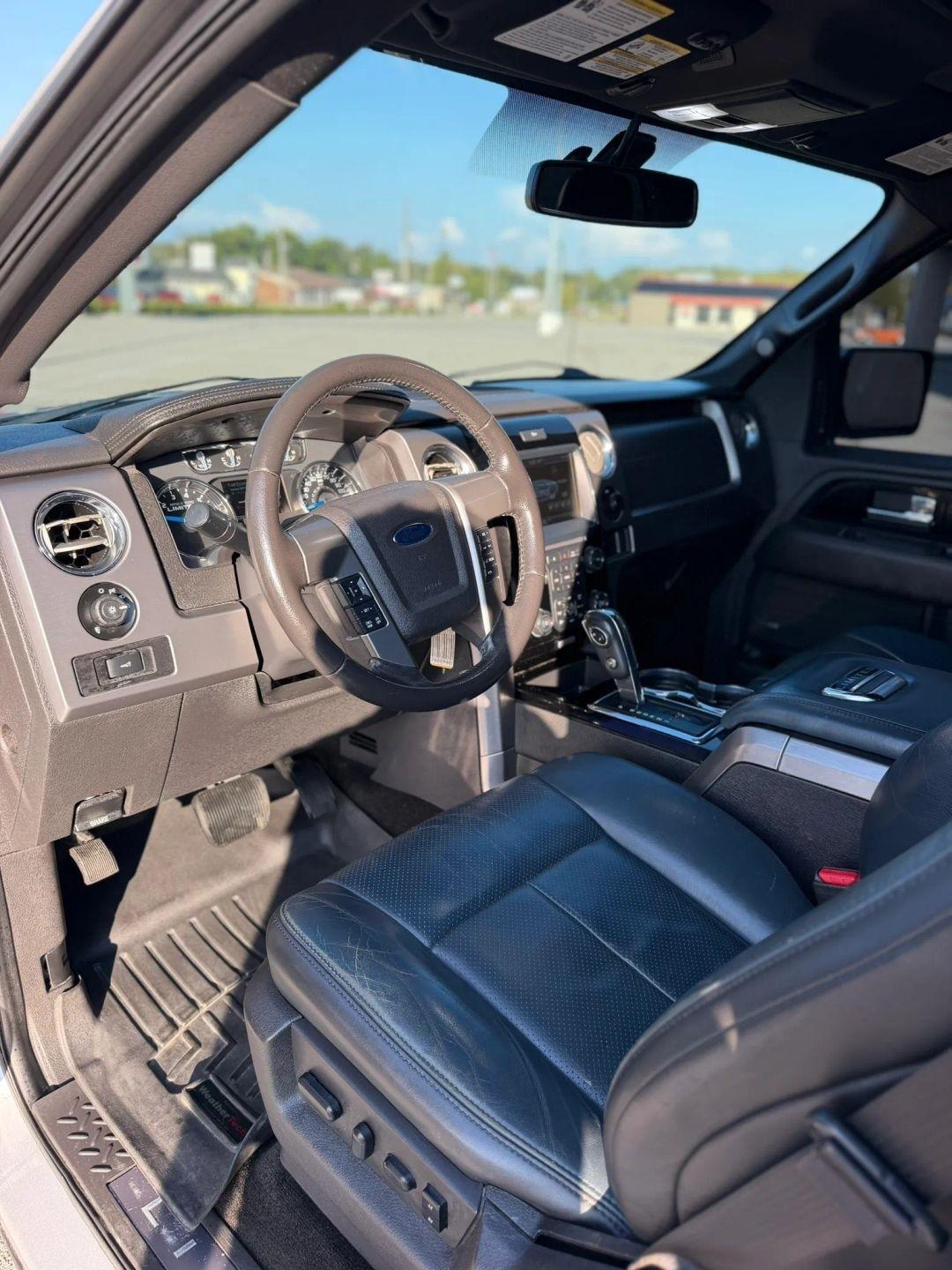 Ford F-150 4WD SuperCrew 145" King Ranch 2014