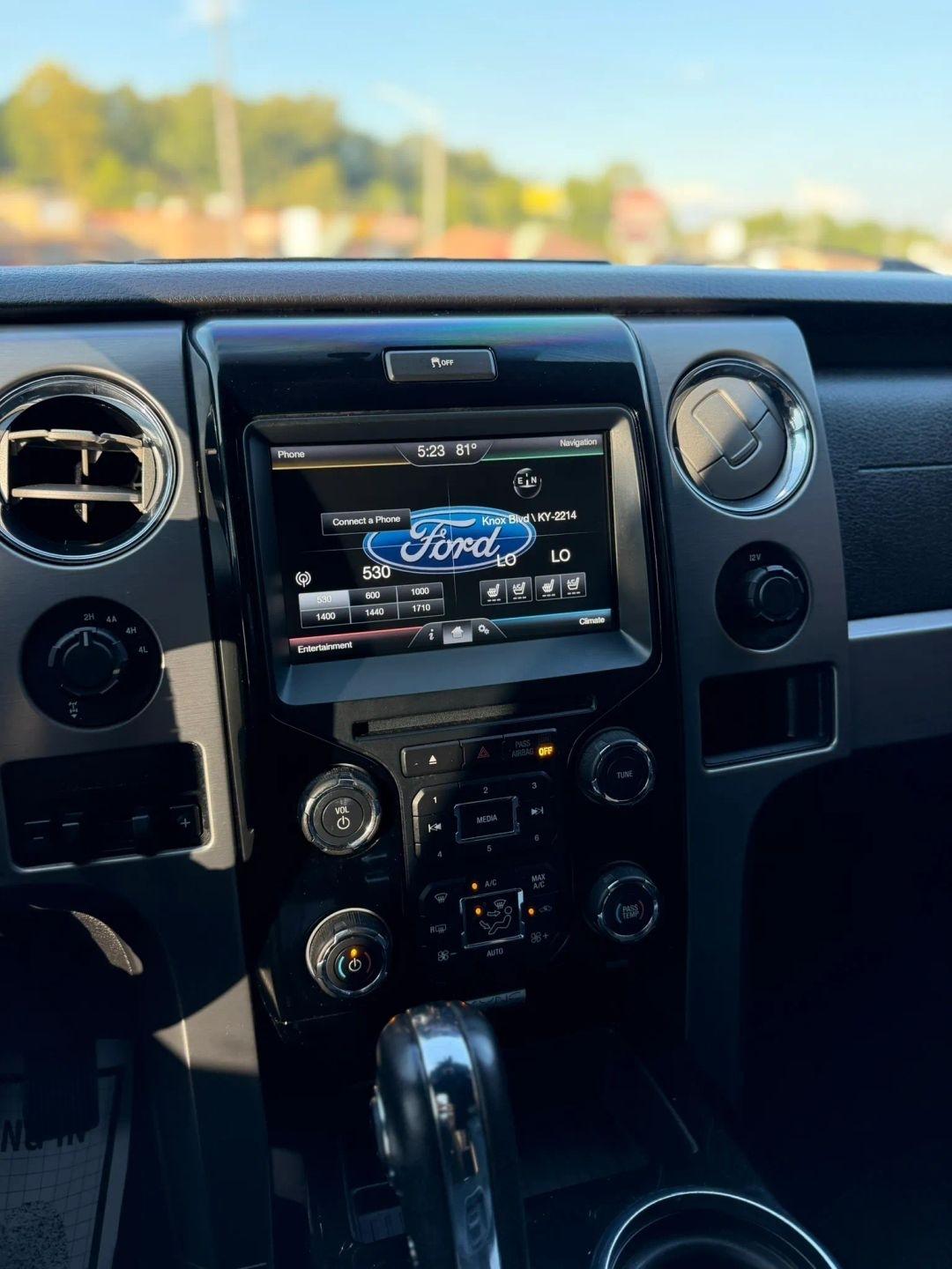 Ford F-150 4WD SuperCrew 145" King Ranch 2014