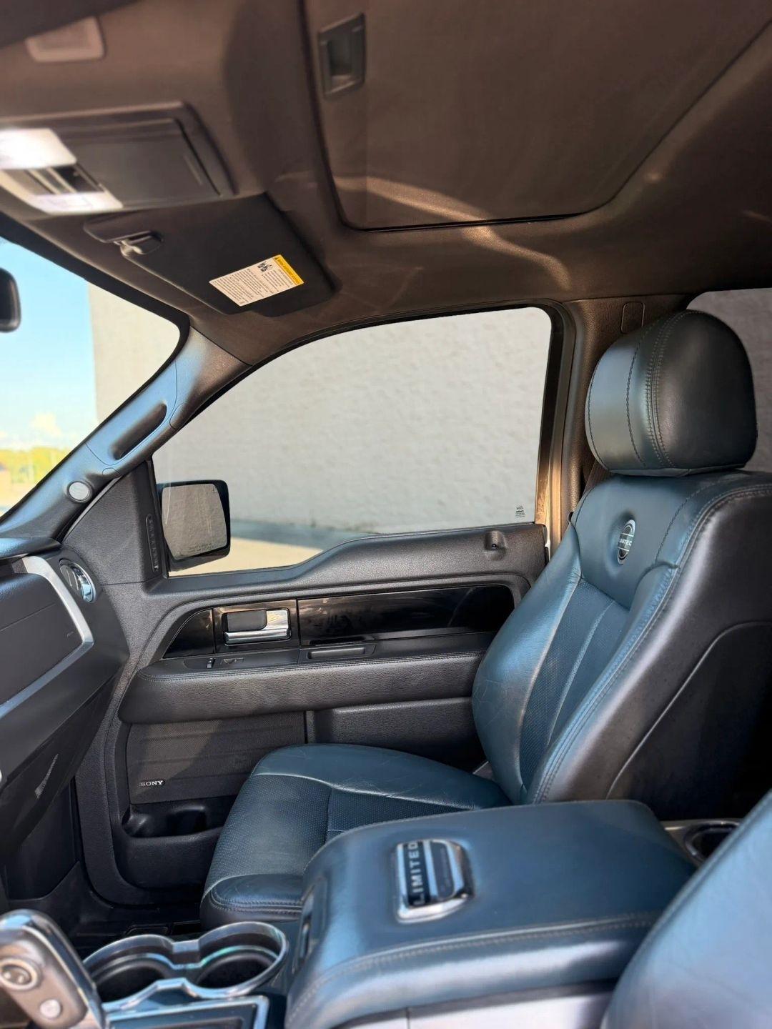 Ford F-150 4WD SuperCrew 145" King Ranch 2014