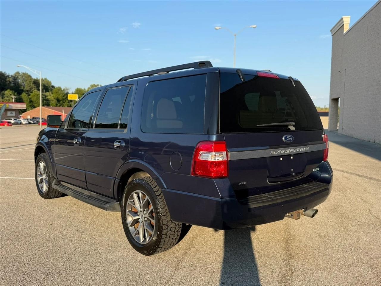 Ford Expedition 2WD 4dr King Ranch 2015