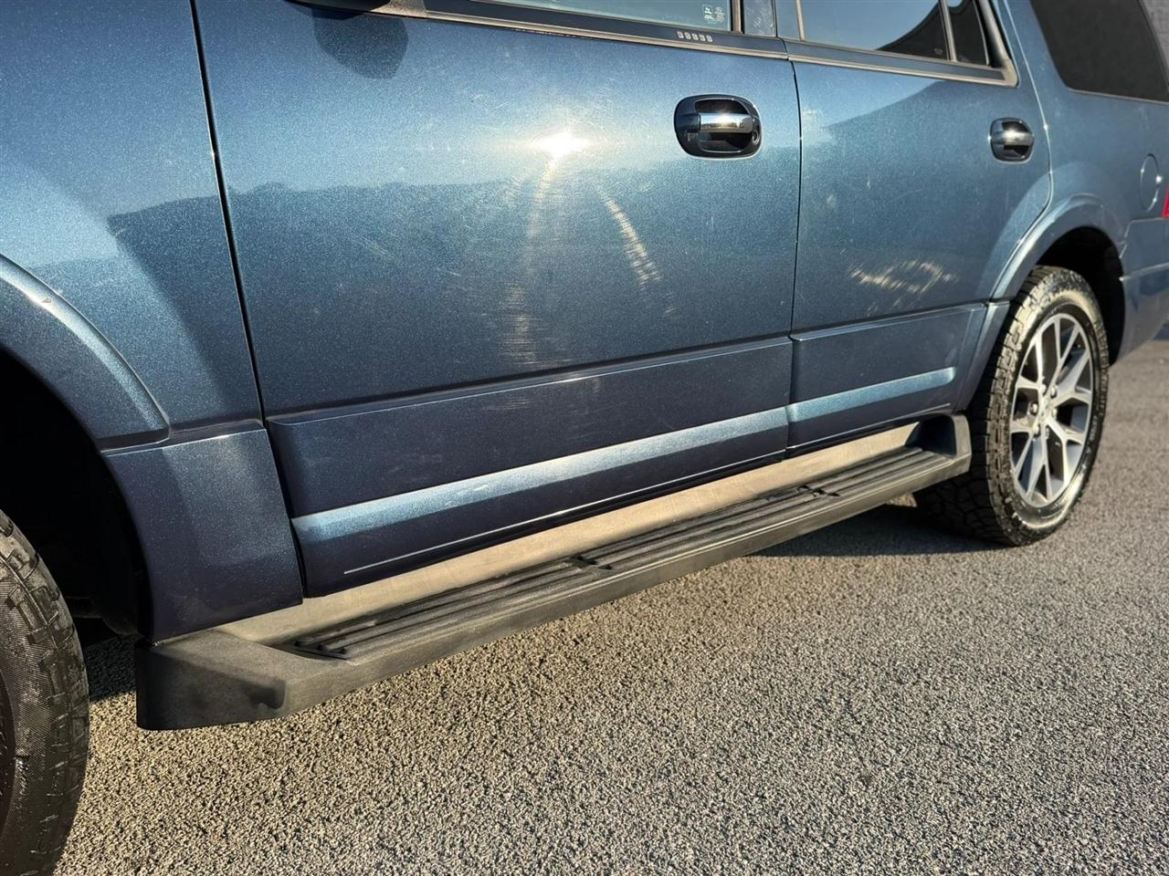 Ford Expedition 2WD 4dr King Ranch 2015