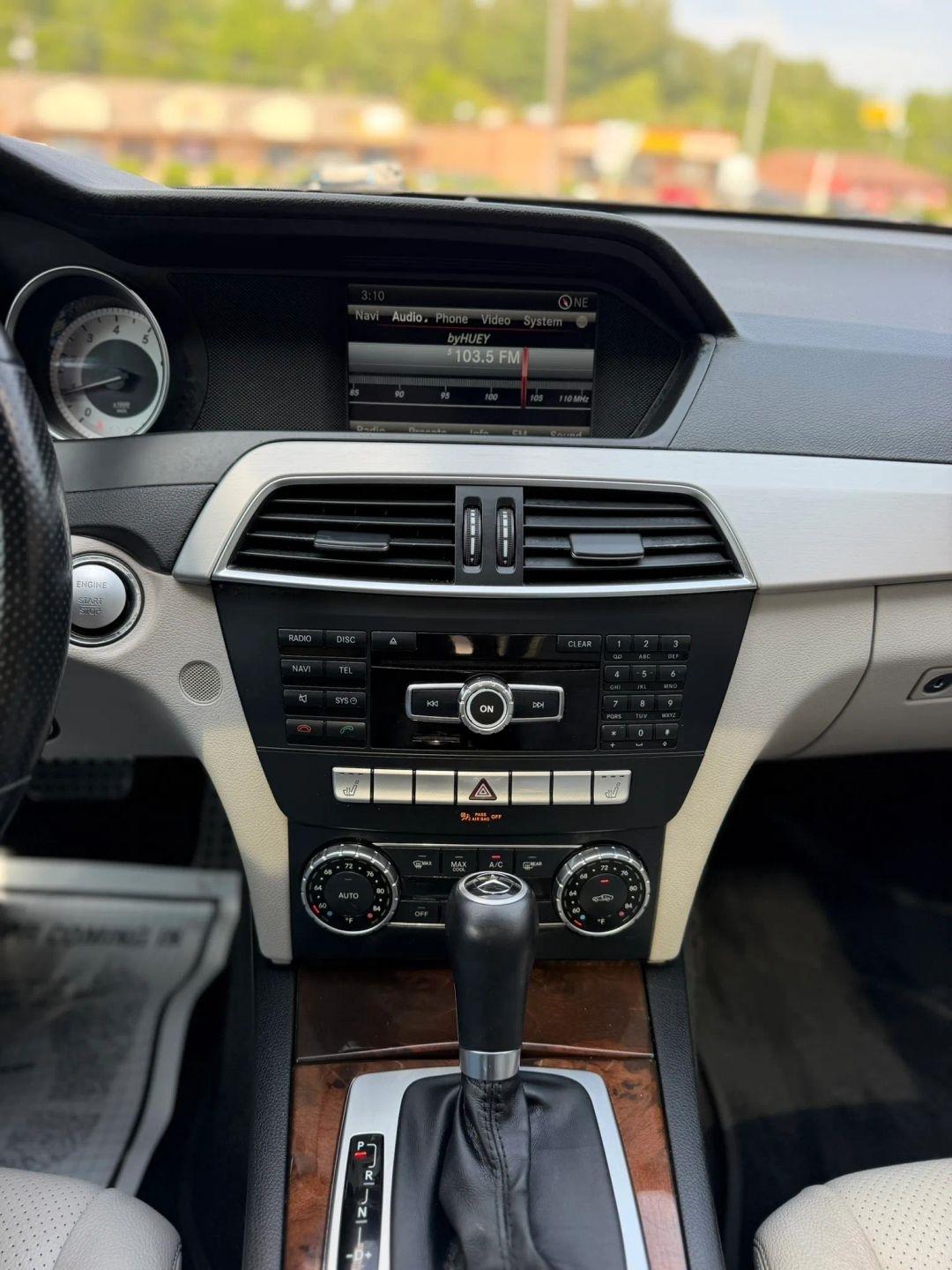 Mercedes-Benz C-Class 2dr Cpe C 250 RWD 2015